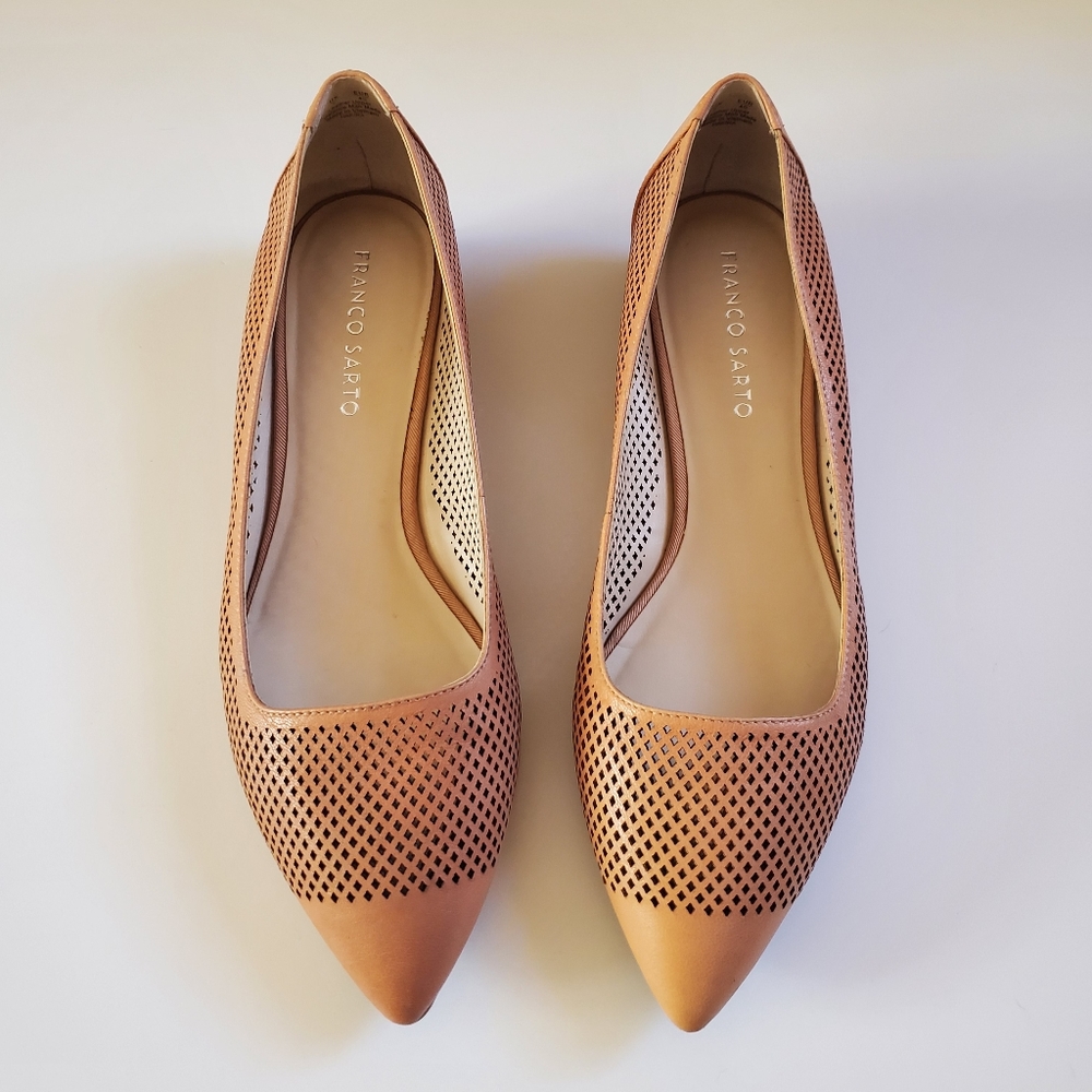 Franco Sarto Hakira Flats Pointed Toe